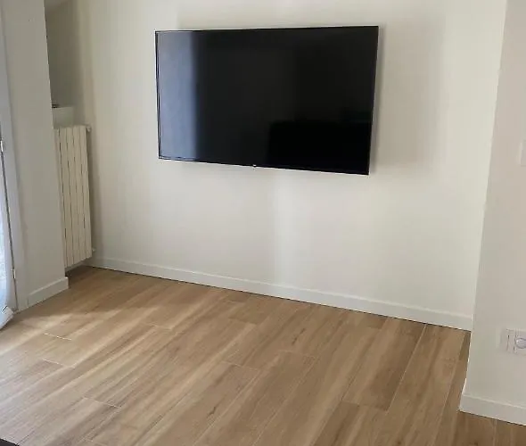 E.g. House Apartament *